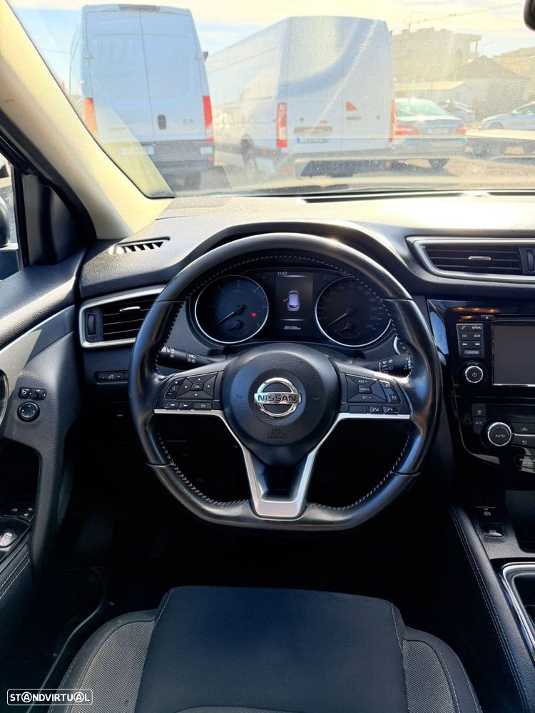 Nissan Qashqai 1.5 dCi N-Connecta - 25