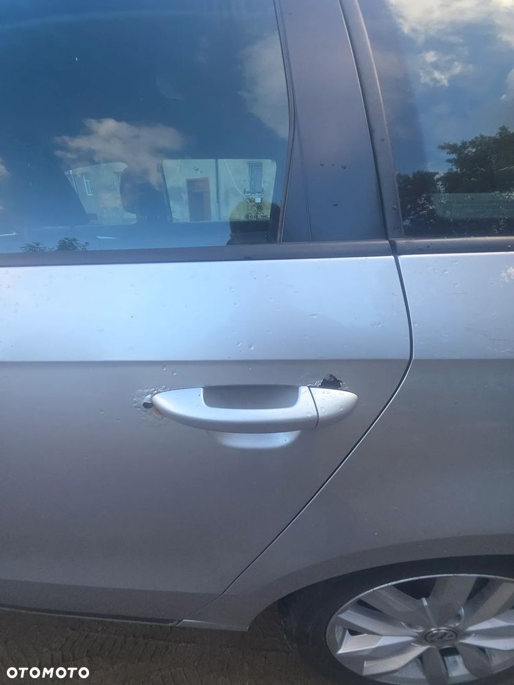 Volkswagen Passat 2.0 TDI DPF BlueMotion Technology Comfortline - 6