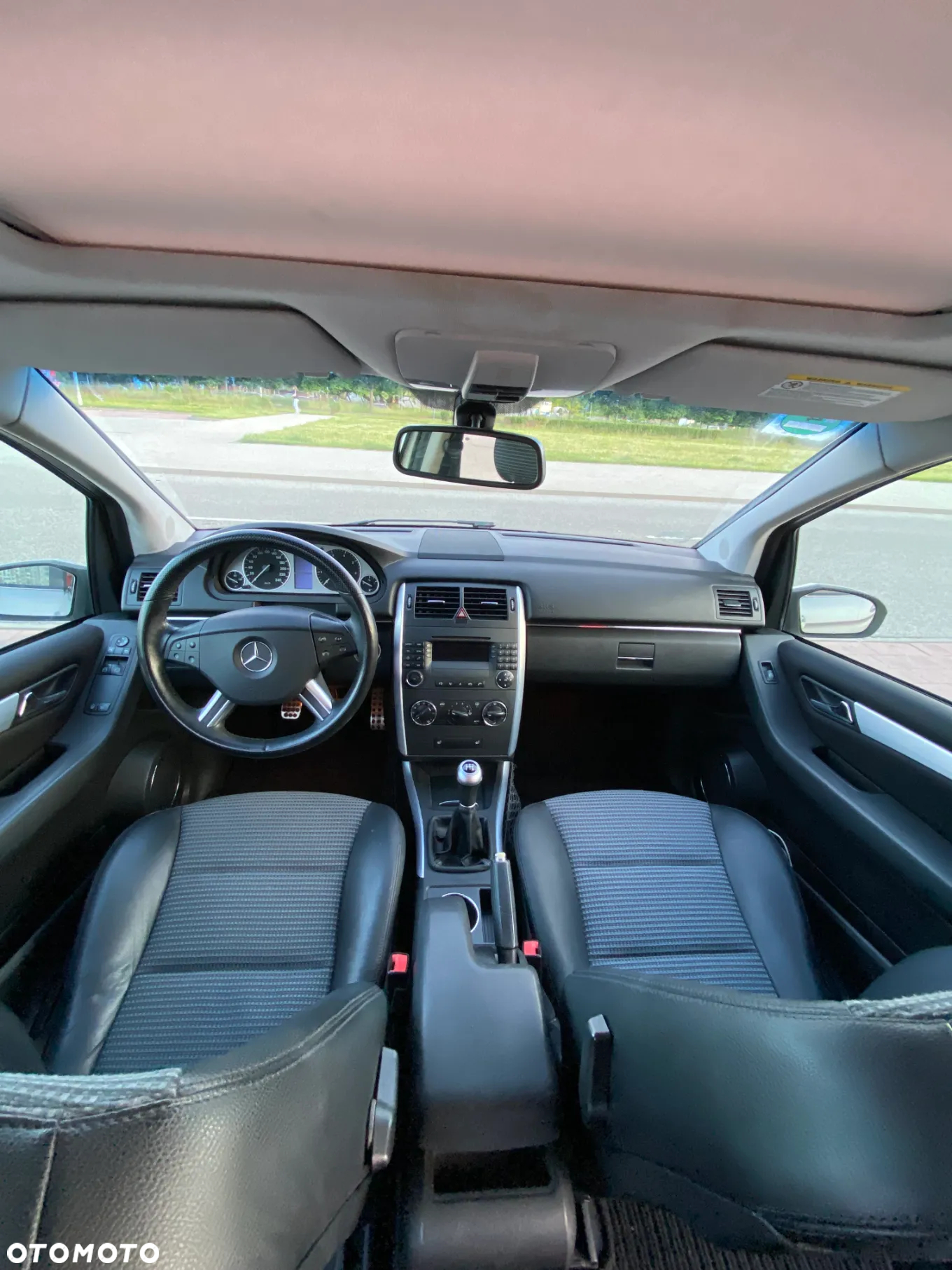 Mercedes-Benz Klasa B 200 - 14