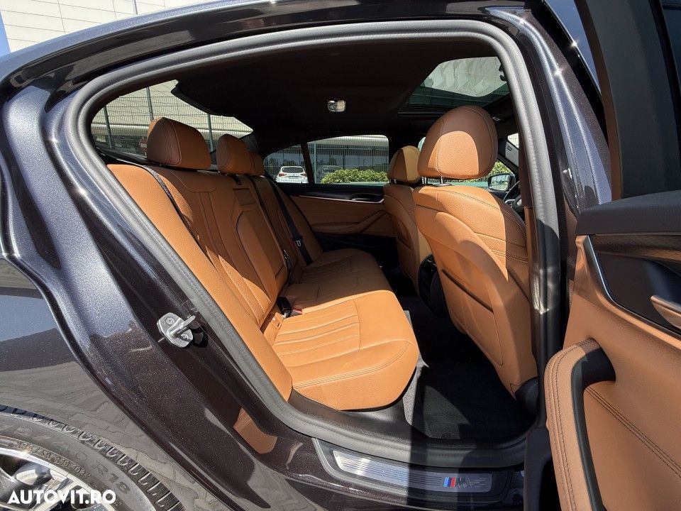 BMW Seria 5 520d Aut. M Sport Edition - 19