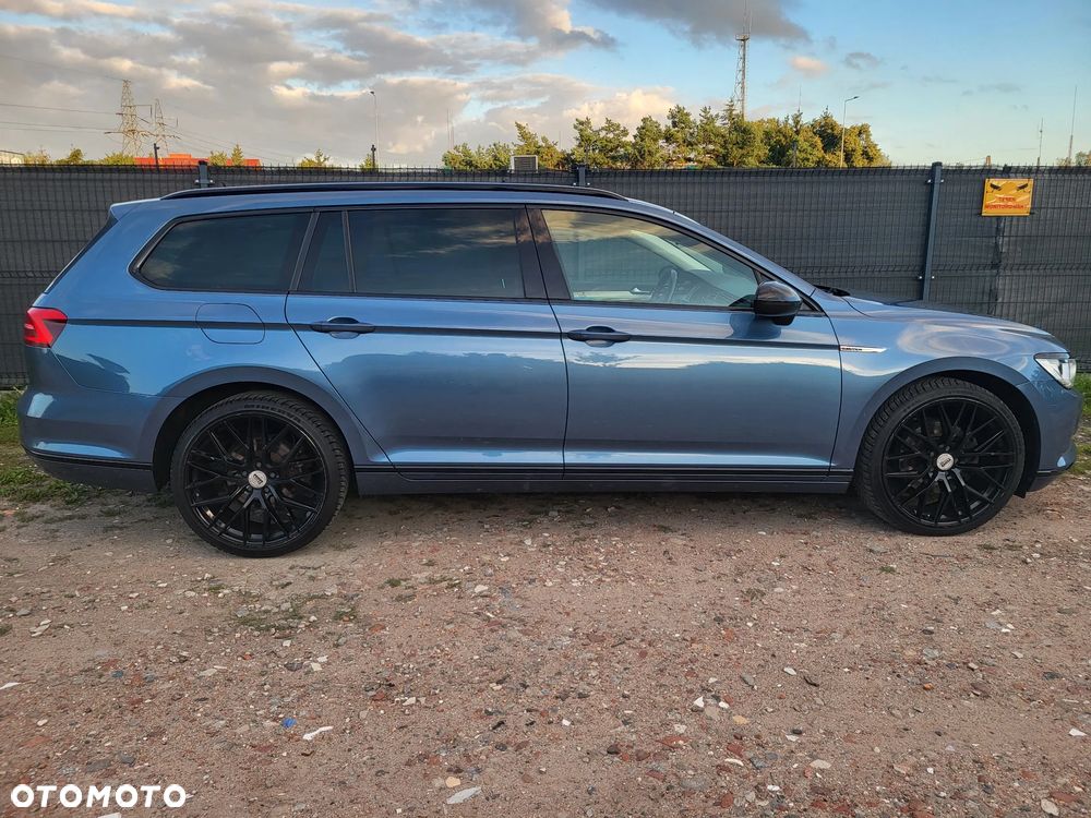 Volkswagen Passat 2.0 TDI SCR 4Mot DSG Highline - 10