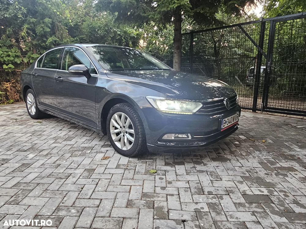 Volkswagen Passat 2.0 TDI DSG Comfortline - 1