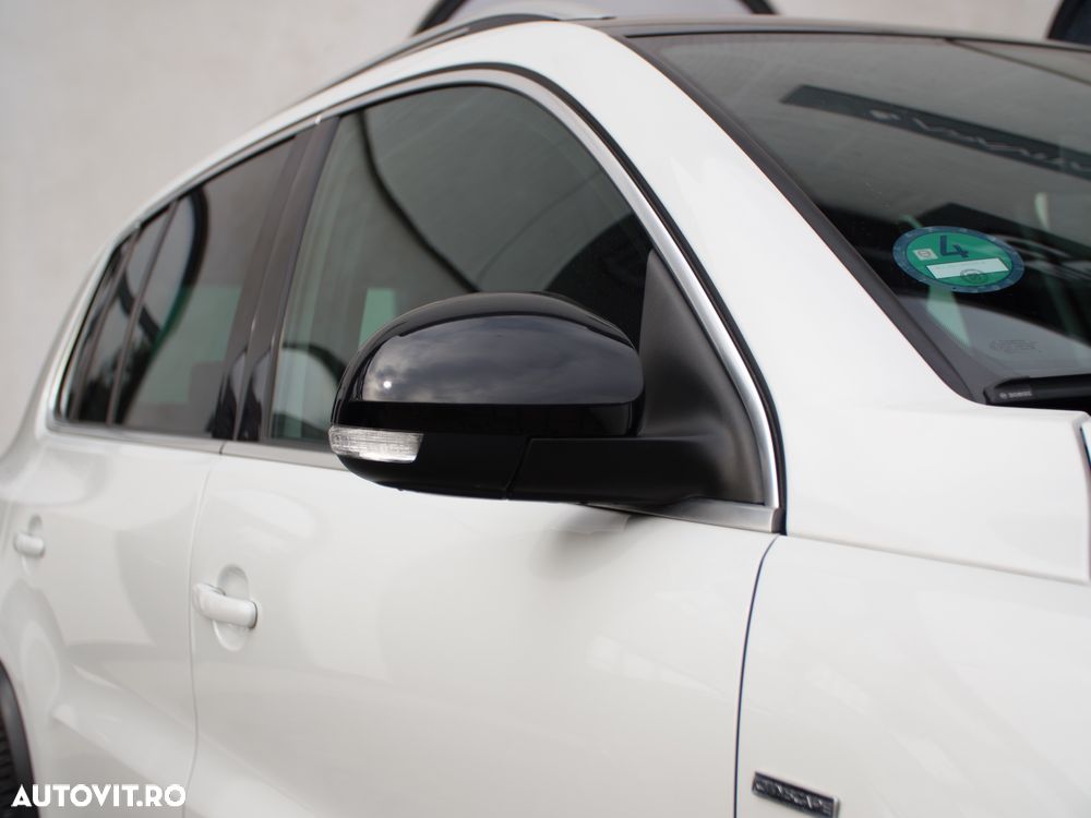 Volkswagen Tiguan 2.0 TDI 4Motion DSG BMT Sport & Style - 14