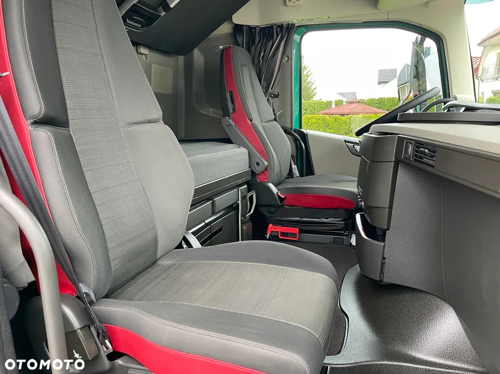 Volvo FH4 500XXL**2018/19**STANDARD**SALON POLSKA** - 20