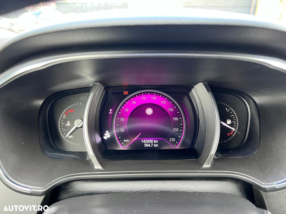 Renault Megane TCe GPF Business - 20