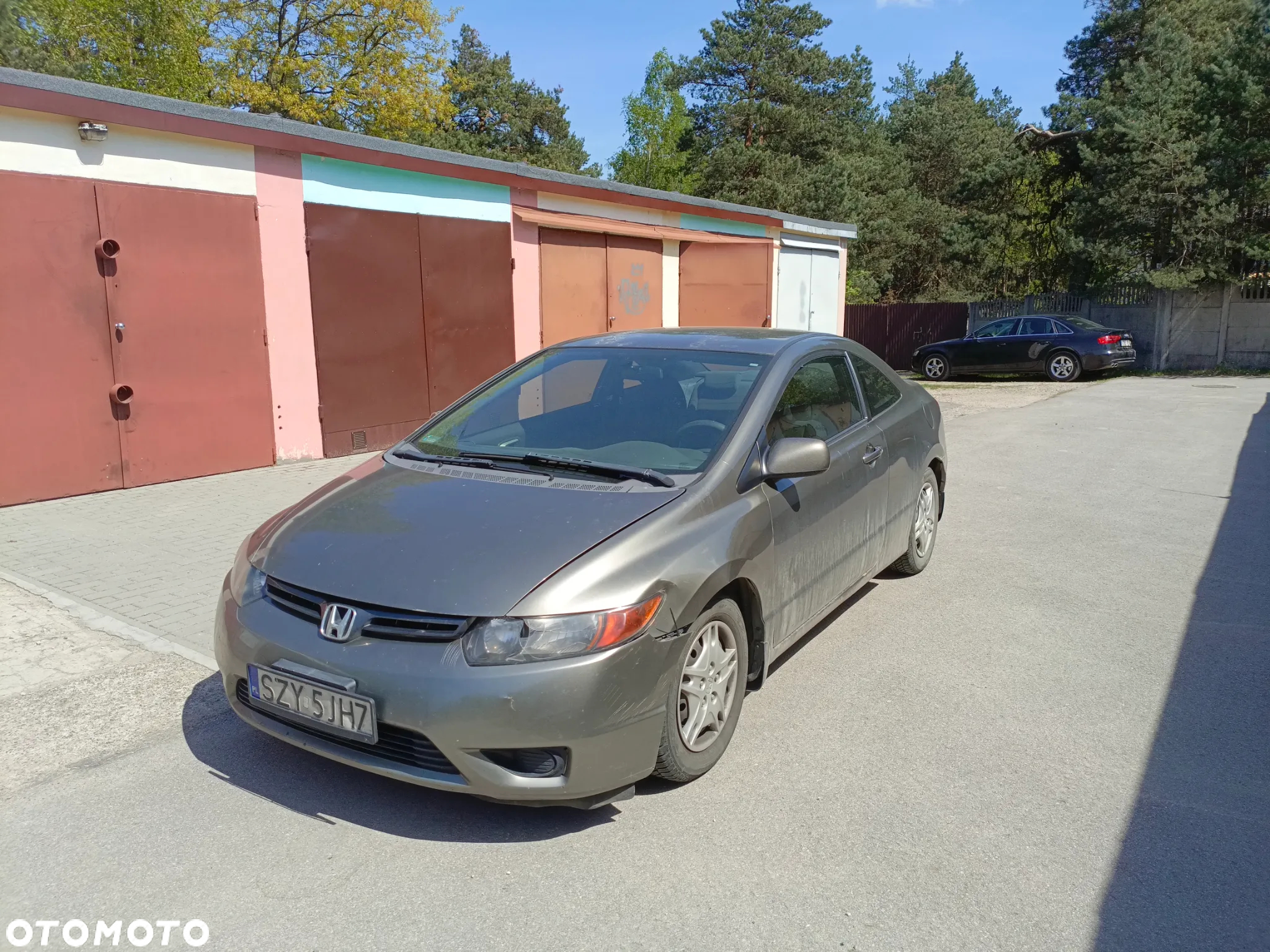 Honda Civic 1.8 LX Coupe - 8