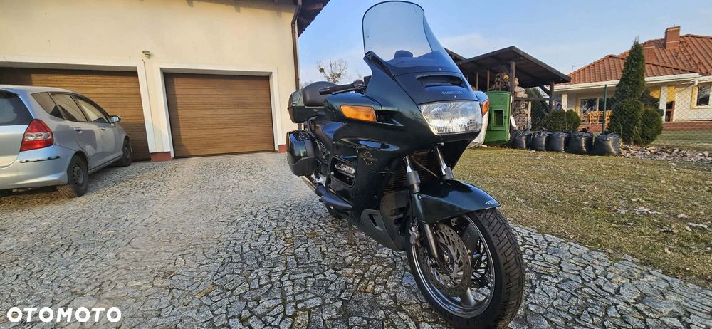 Honda ST - 2