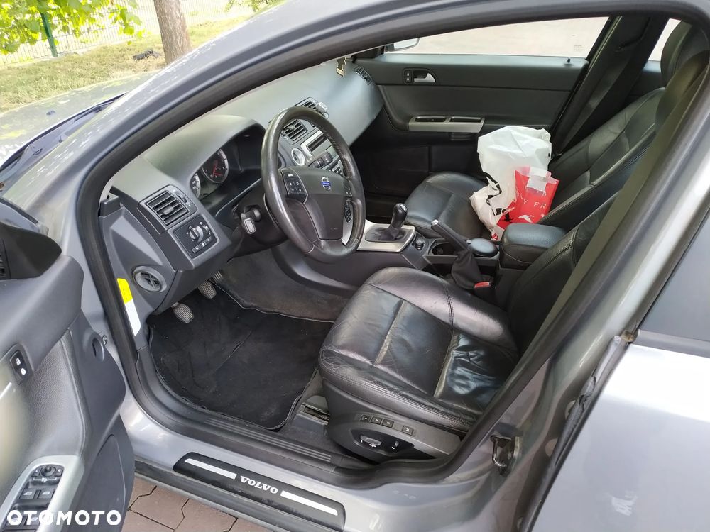 Volvo V50 2.4 - 5