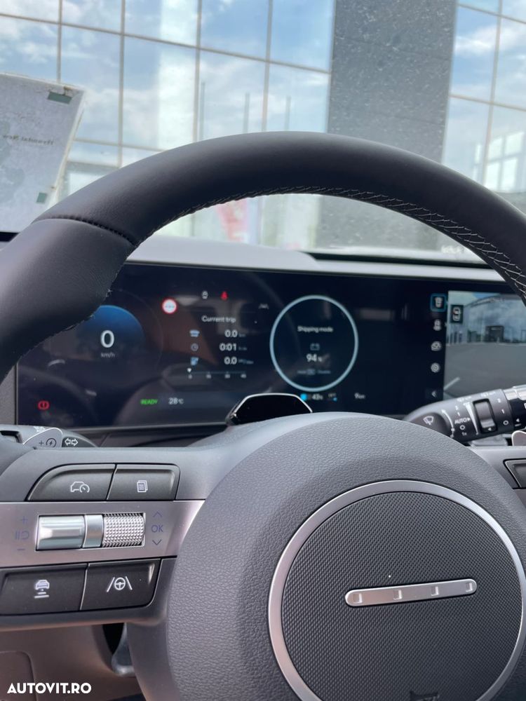 Hyundai KONA - 10