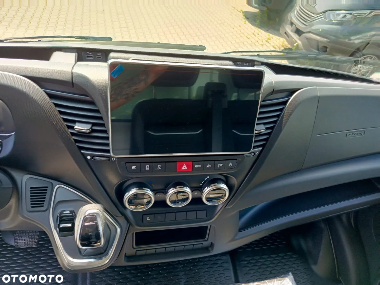 Iveco Daily / Pewny partner w biznesie ! - 16