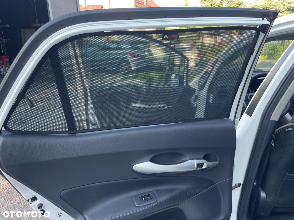 Toyota Auris - 22