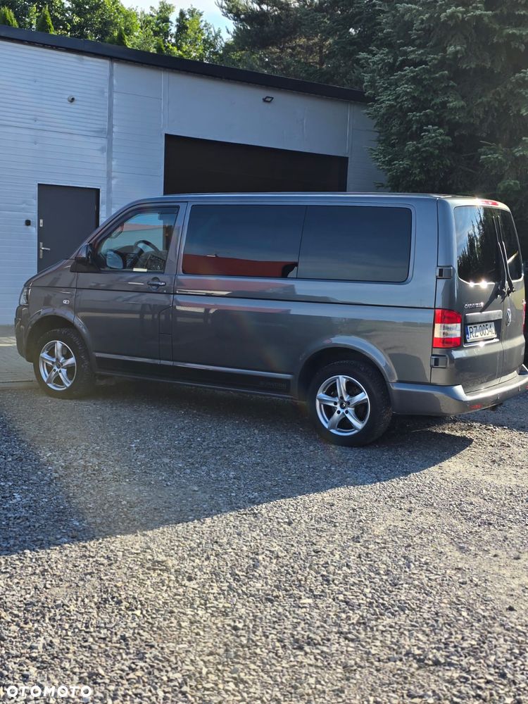 Volkswagen Transporter - 3