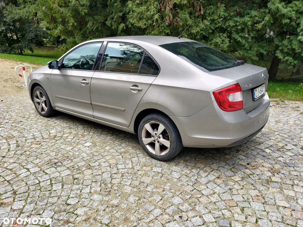 Skoda RAPID 1.2 TSI Style - 5