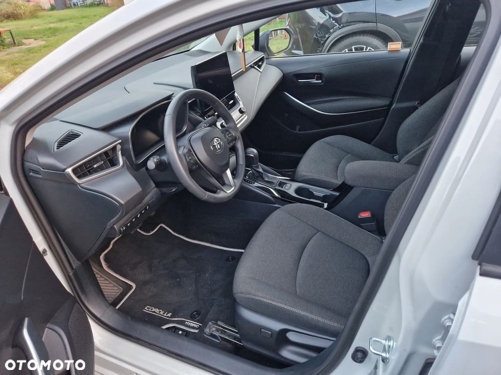 Toyota Corolla 1.8 Hybrid Comfort - 6