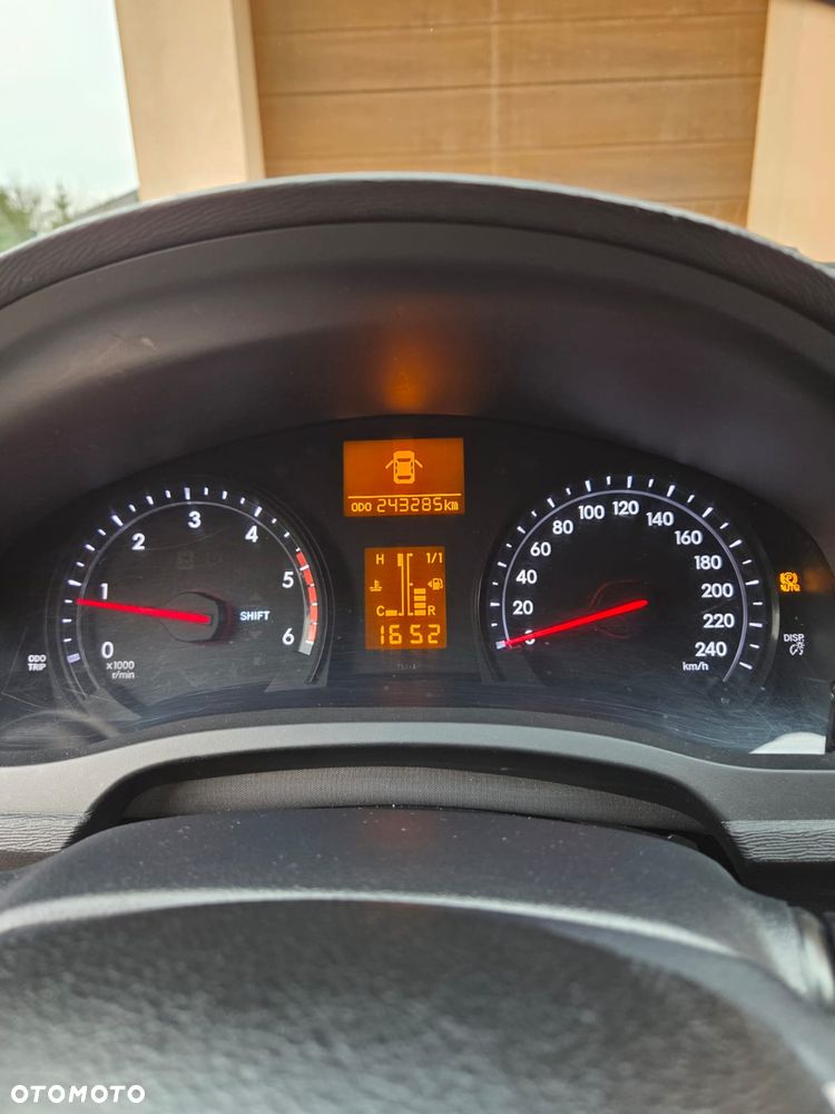 Toyota Avensis 2.2 D-CAT Prestige - 6