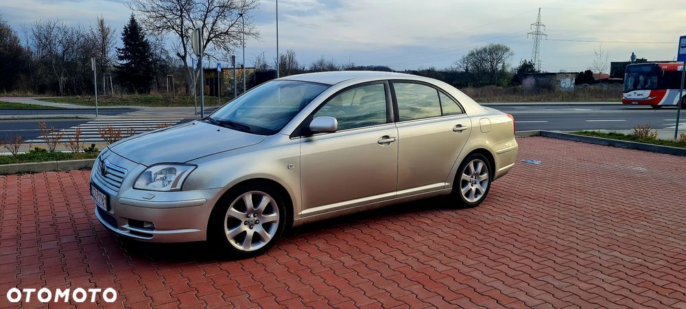 Toyota Avensis 2.0 VVT-i Prestige - 10