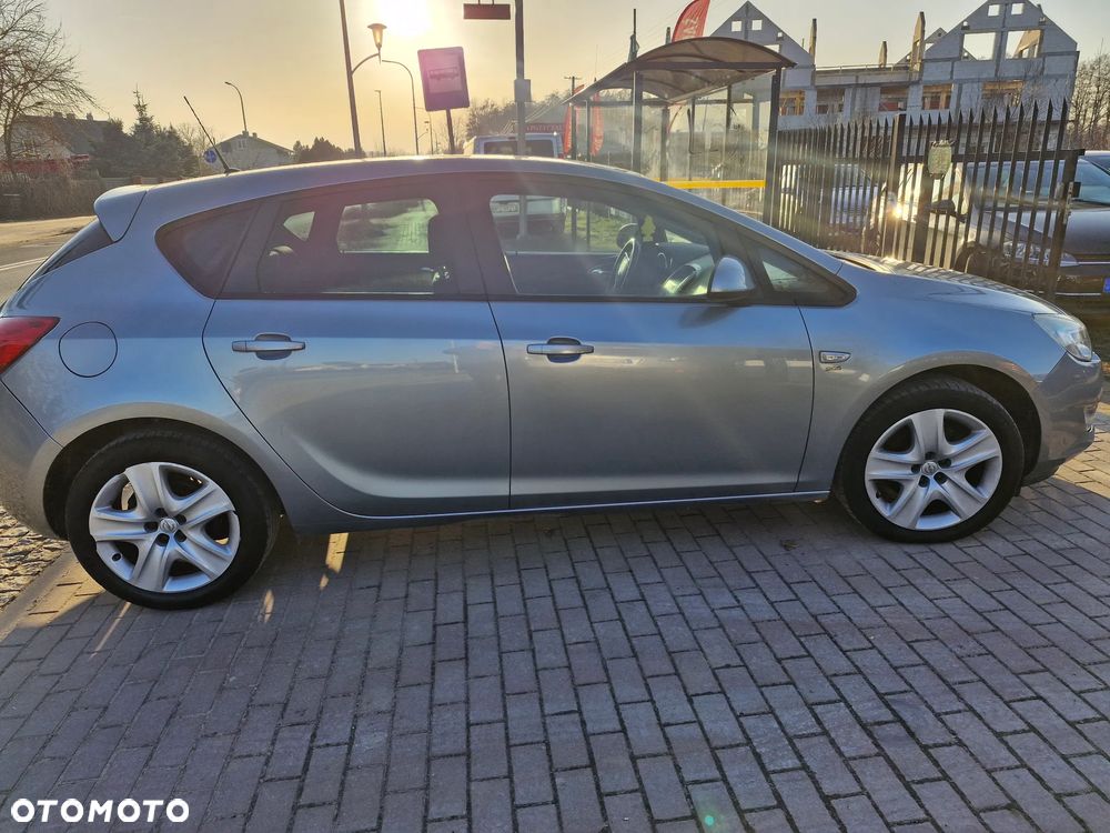 Opel Astra - 7