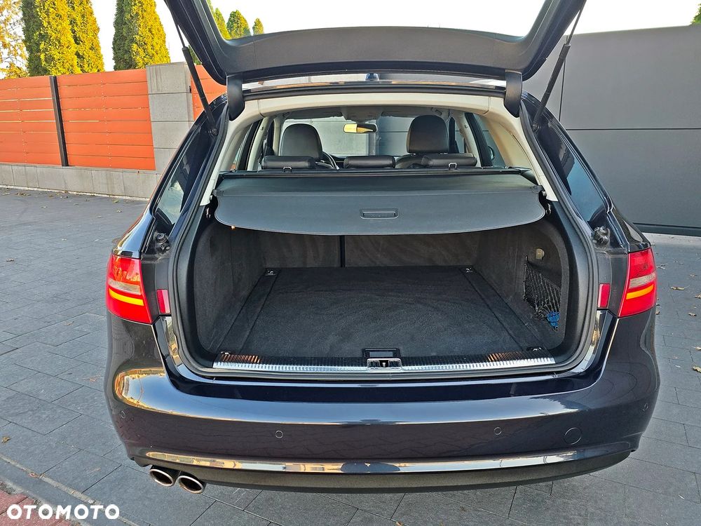 Audi A4 Avant - 17