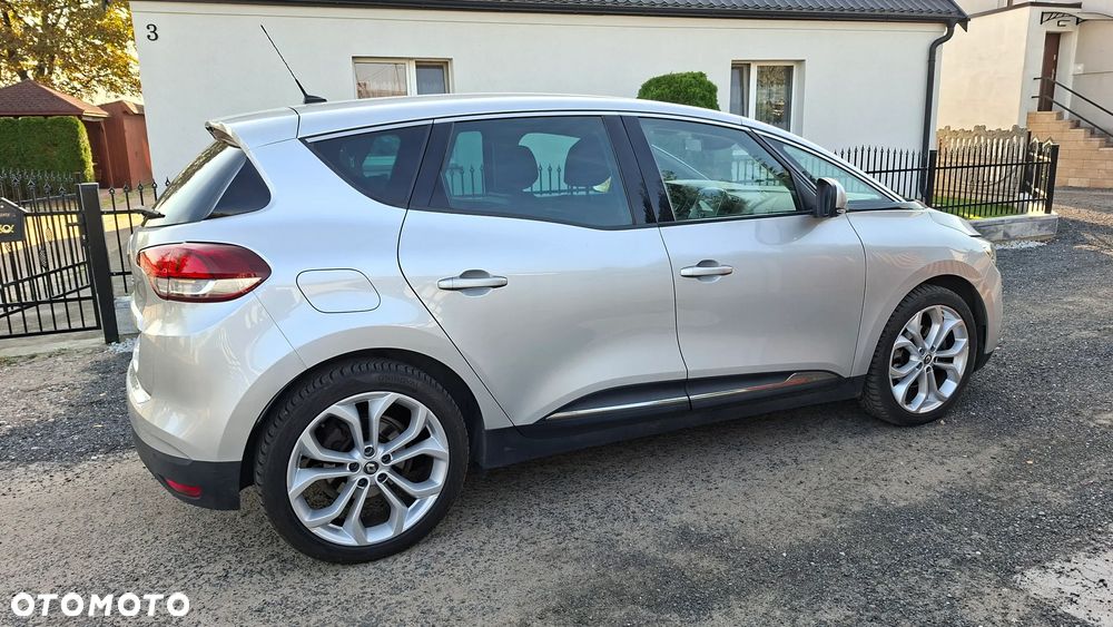 Renault Scenic - 5