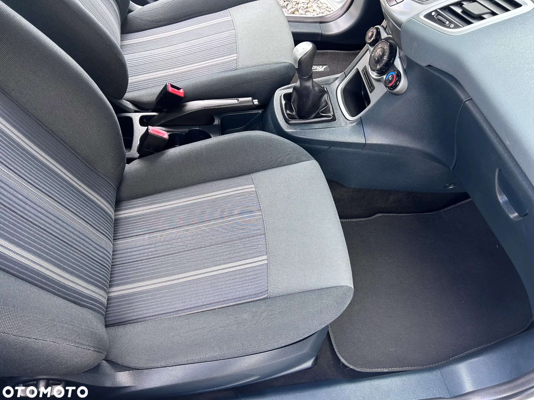 Ford Fiesta 1.25 Ambiente - 20