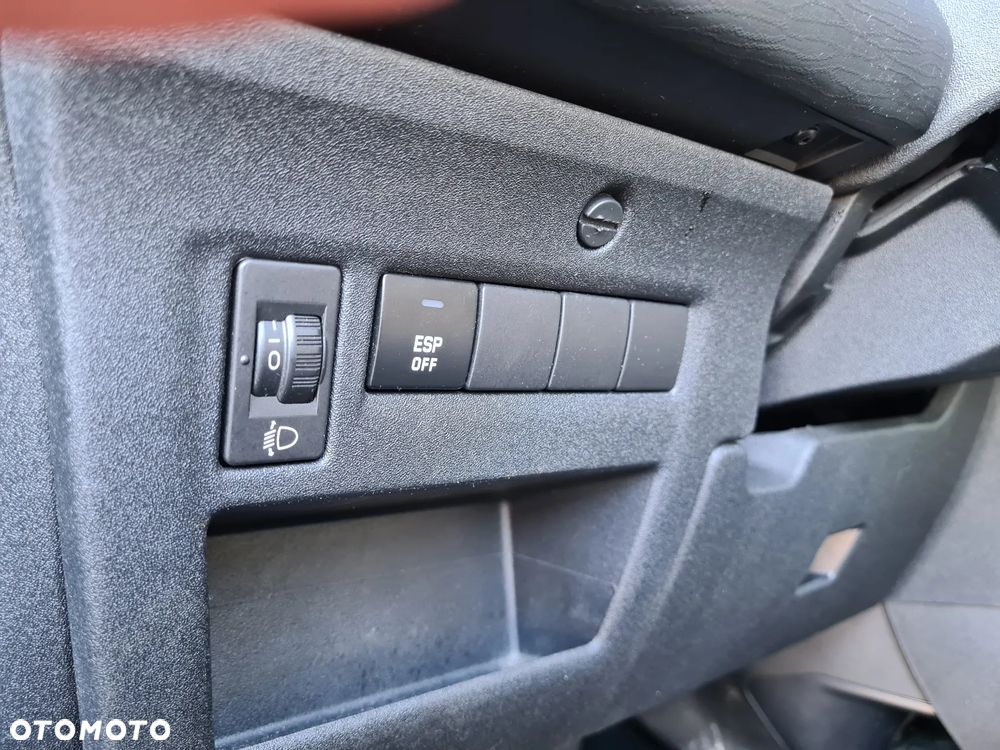 Citroën C4 1.4 16V Style - 18