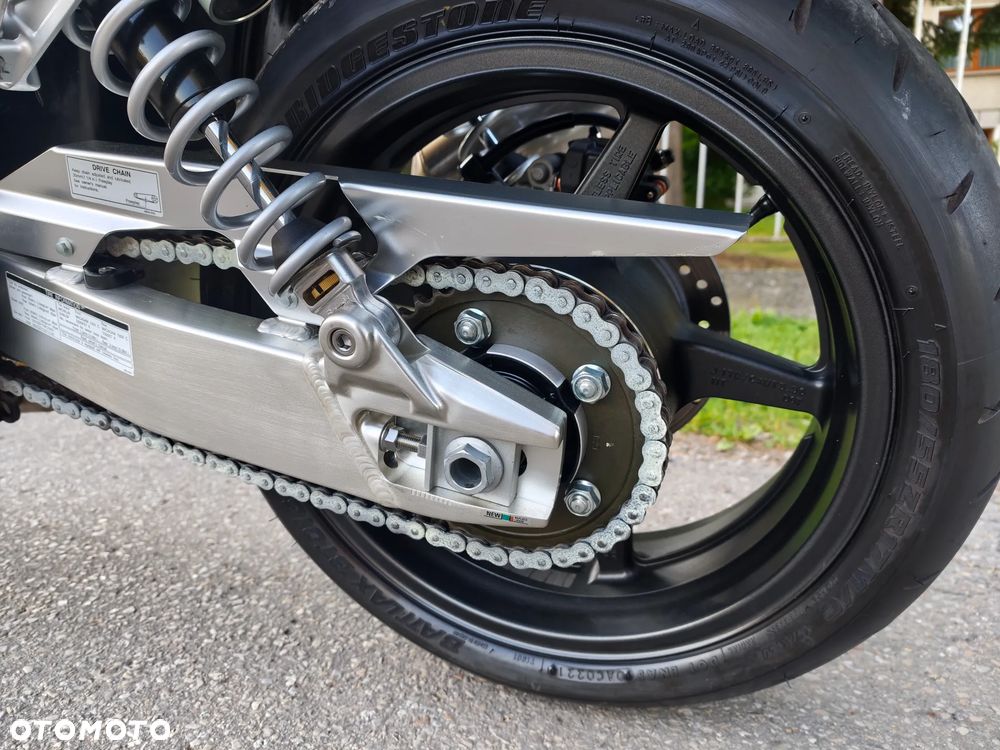 Honda CB - 11