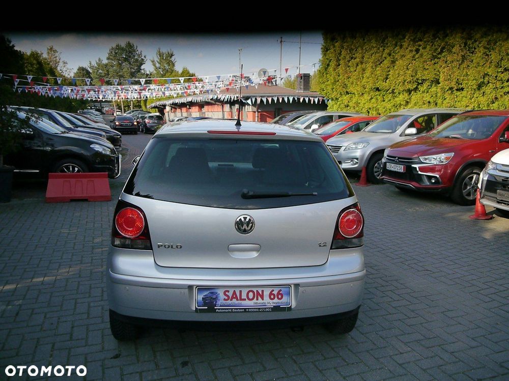 Volkswagen Polo 1.2 MATCH - 16