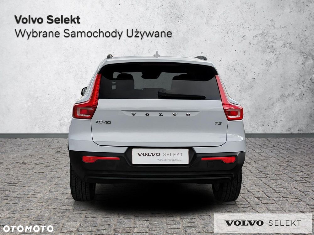 Volvo XC 40 - 9