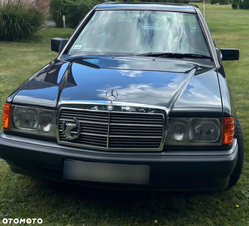 Mercedes-Benz W201 (190) - 18