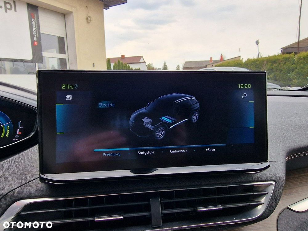 Peugeot 3008 1.6 PureTech HYbrid GT S&S EAT8 - 32
