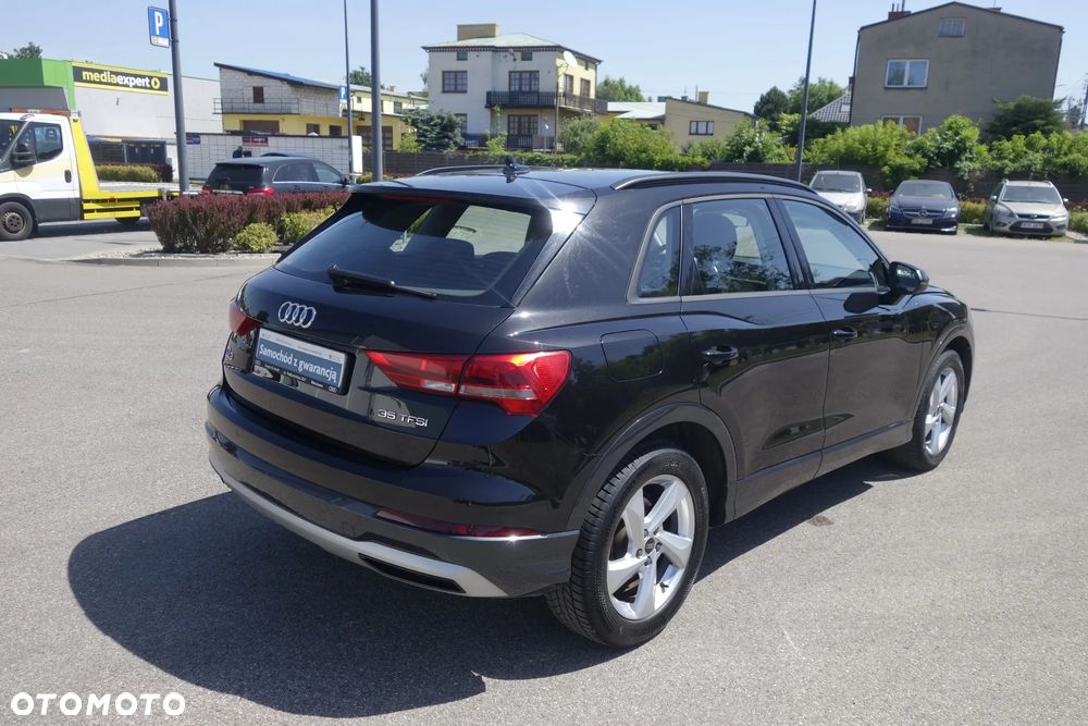 Audi Q3 35 TFSI S tronic - 4