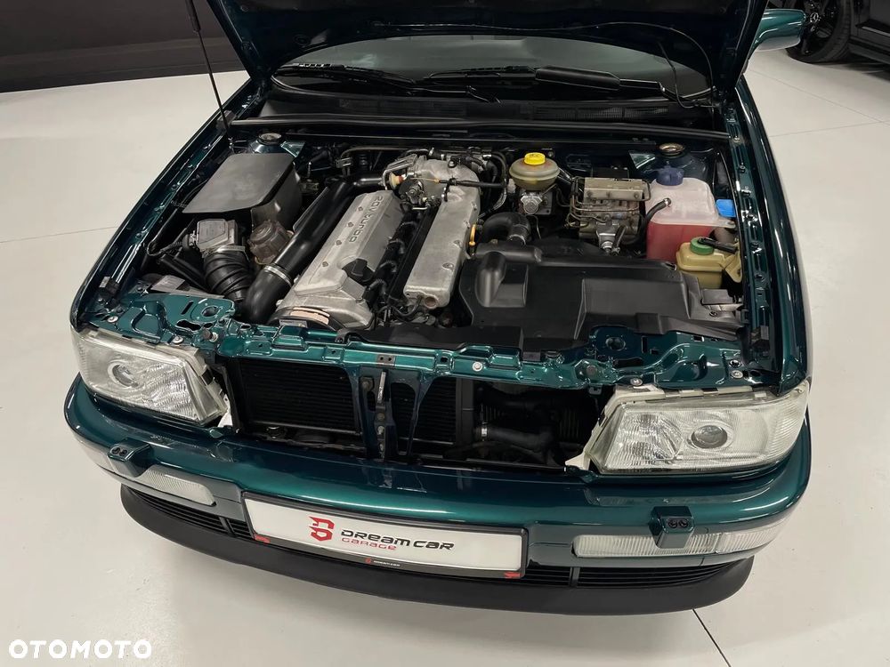 Audi S2 80 Avant 2.2 - 21