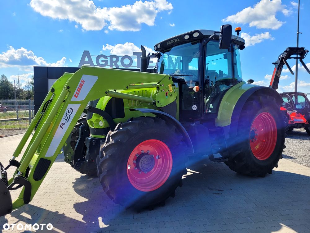 Claas ARION 640 CIS z ładowaczem FL 150 - 16