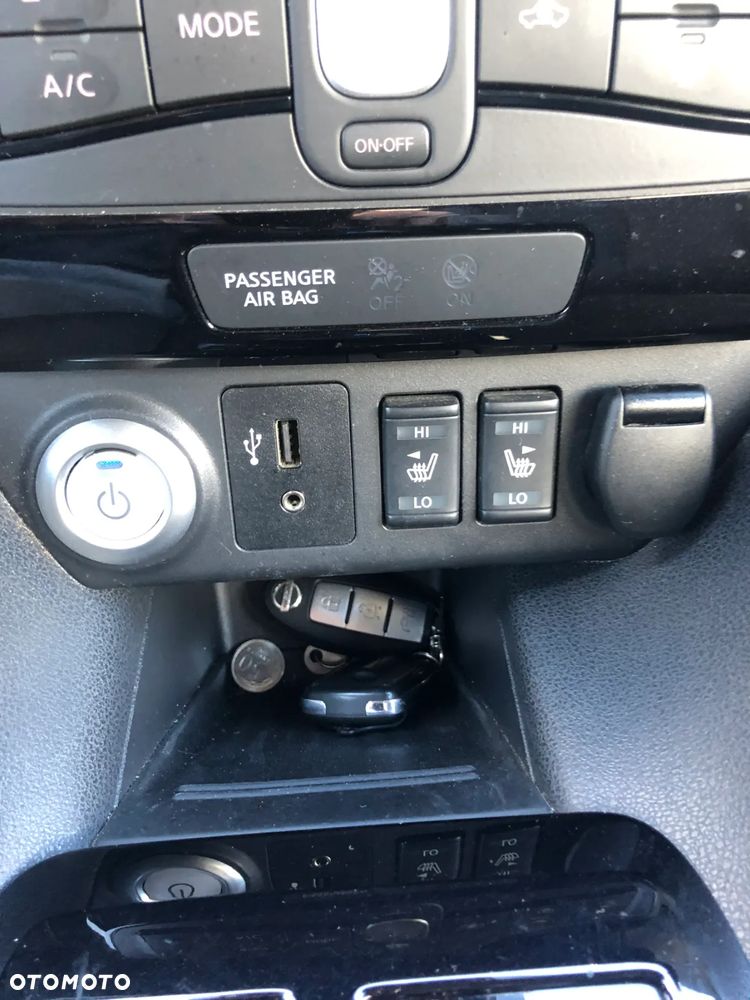 Nissan Leaf - 24