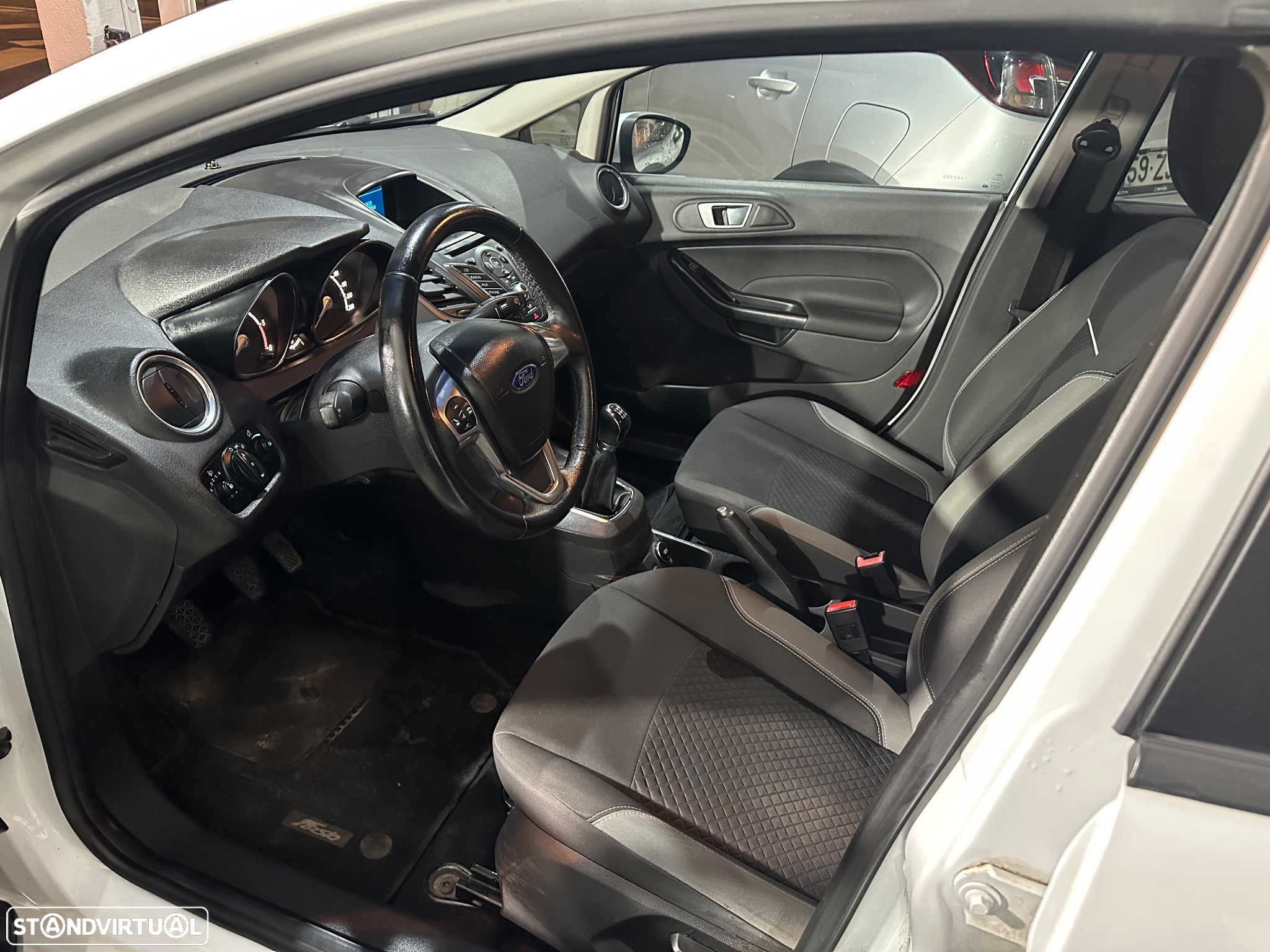 Ford Fiesta 1.5 TDCi Active+ - 15