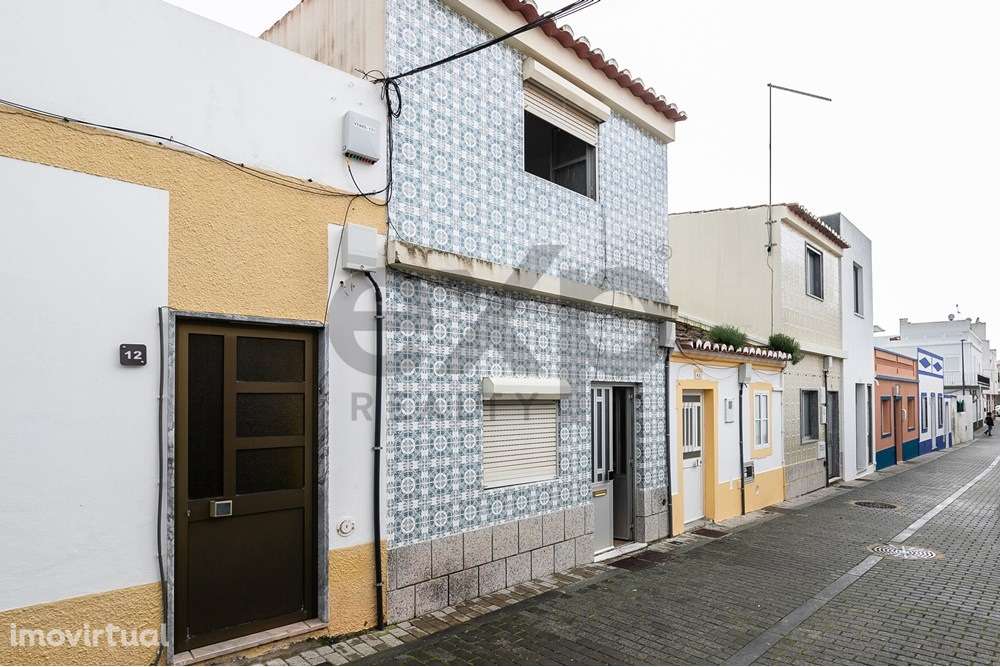 Moradia T2 para renovar em Cabanas de Tavira! Oportunidade de investim - Grande imagem: 3/26