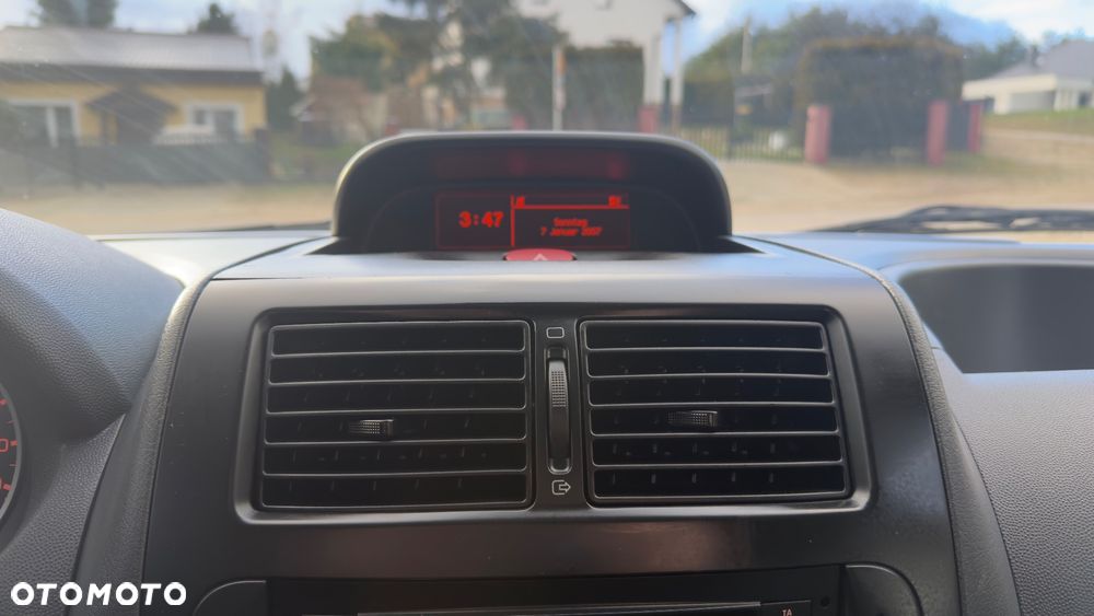 Peugeot Expert Kombi Standard 2,8t EAT8 - 14