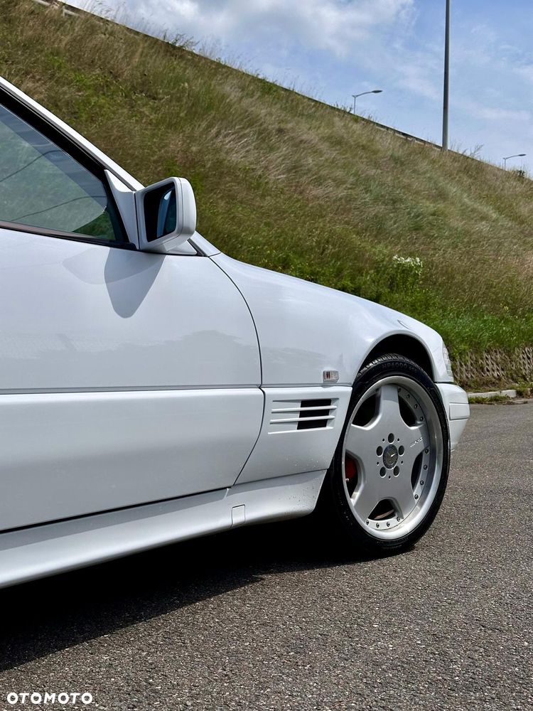 Mercedes-Benz SL - 8