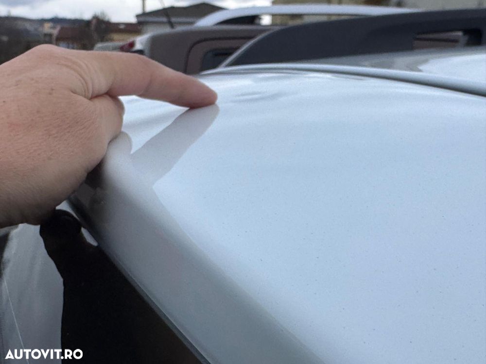 Dacia Duster 1.6 4x4 Laureate - 36