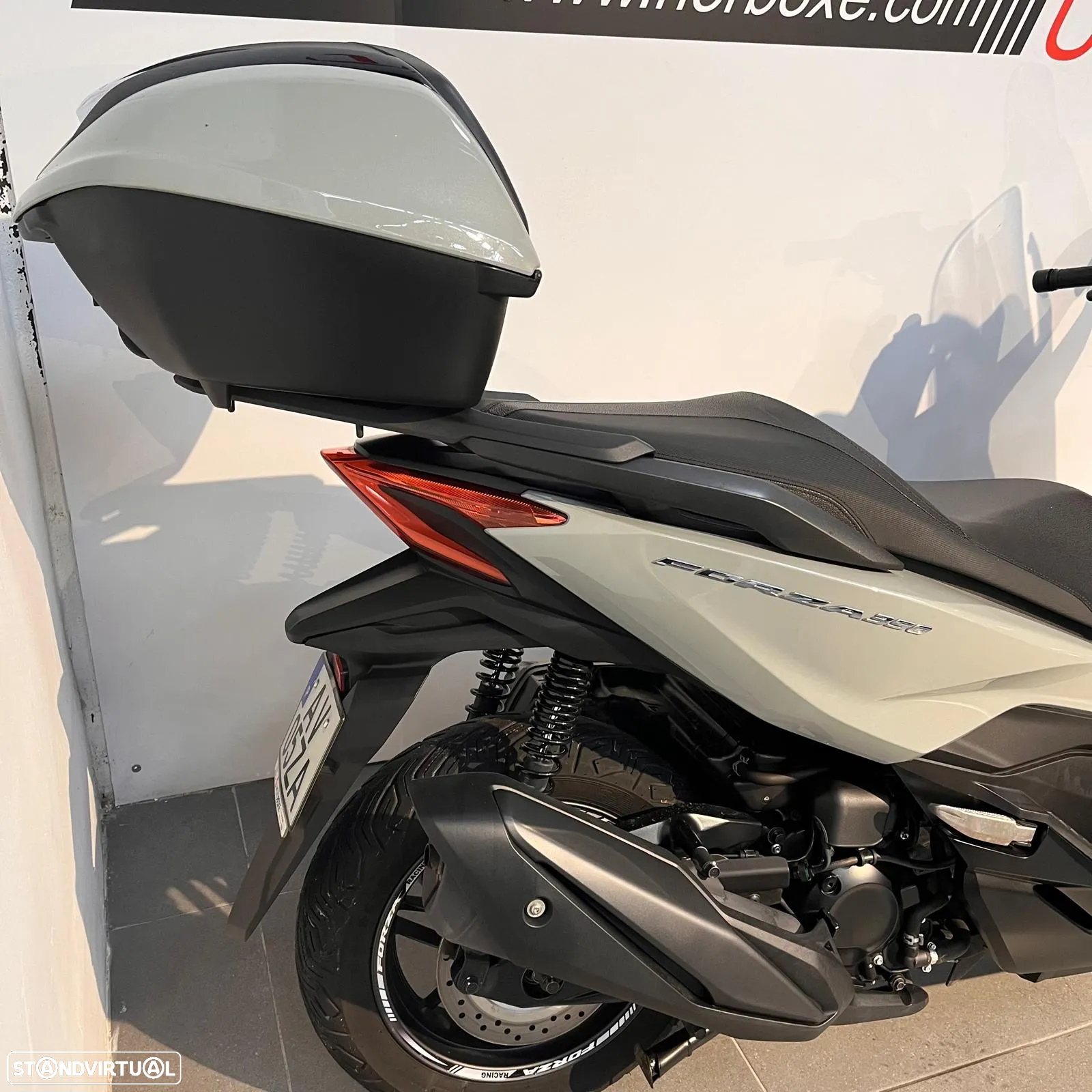 Honda Forza 350 bluetooth - 2