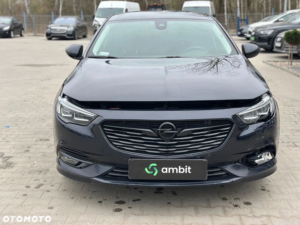 Opel Insignia - 2