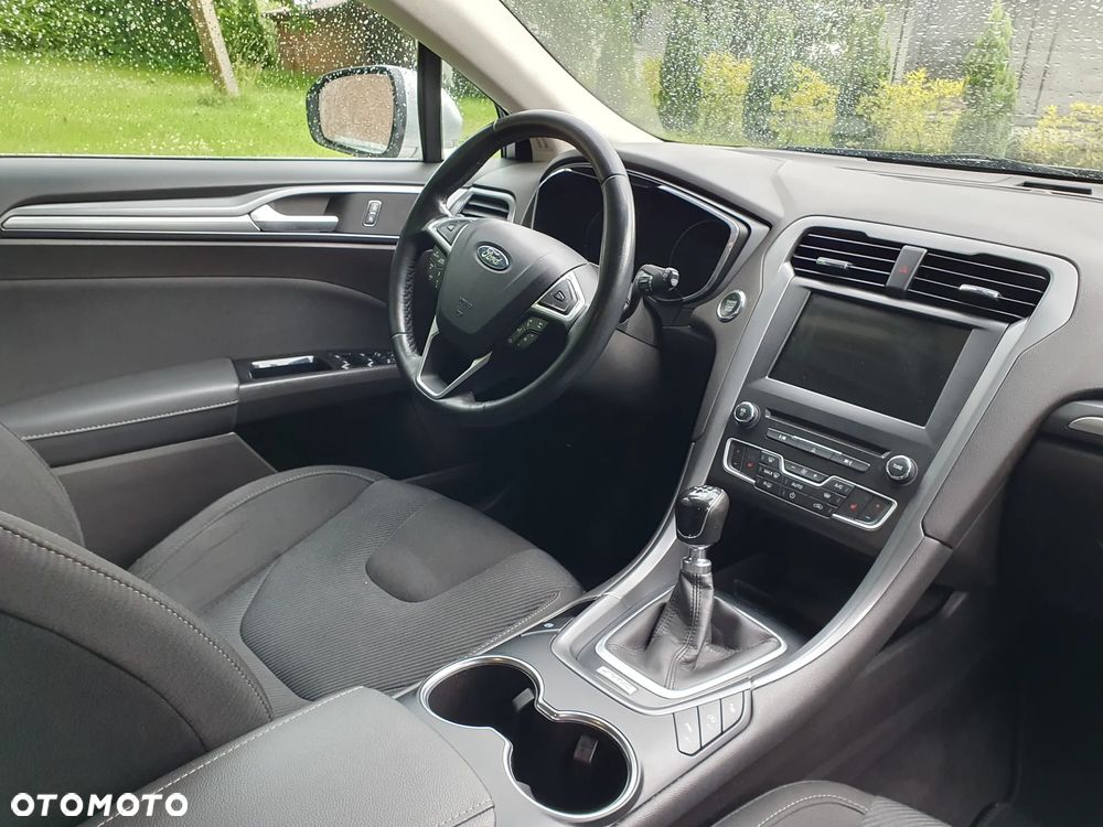 Ford Mondeo 2.0 TDCi Titanium - 10