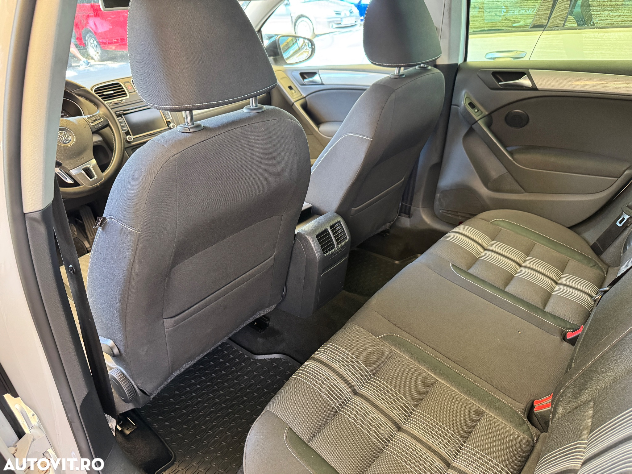 Volkswagen Golf 1.2 TSI MATCH - 7
