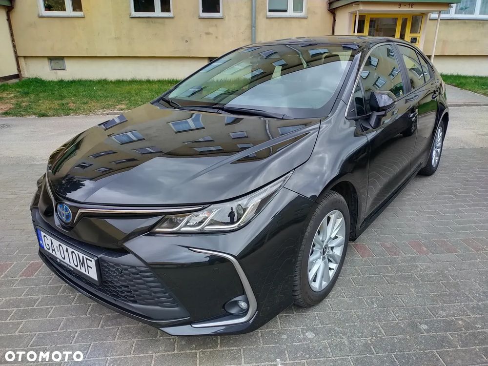 Toyota Corolla 1.8 Hybrid Comfort - 1