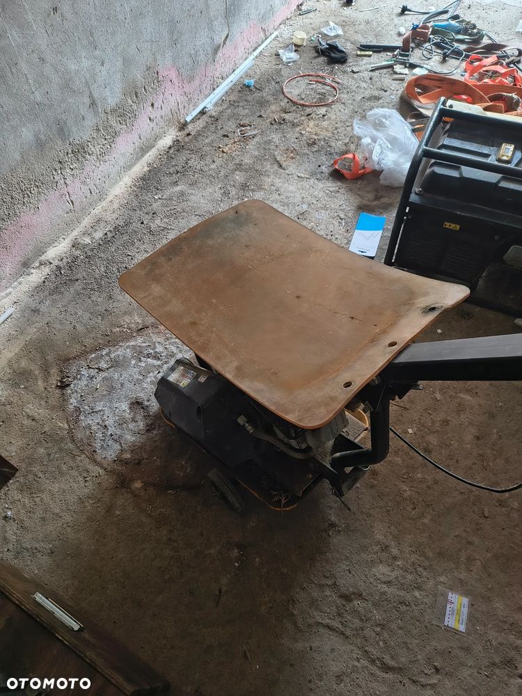 Yanmar SV15 - 13