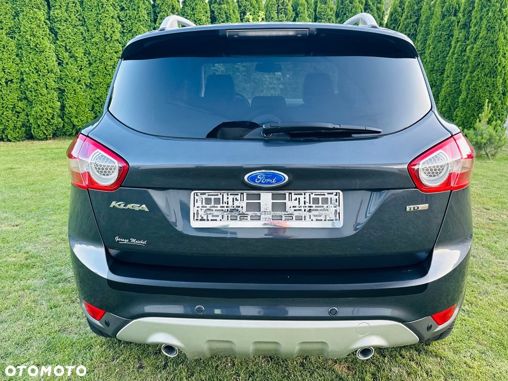 Ford Kuga 2.0 TDCi 4x4 Titanium - 25