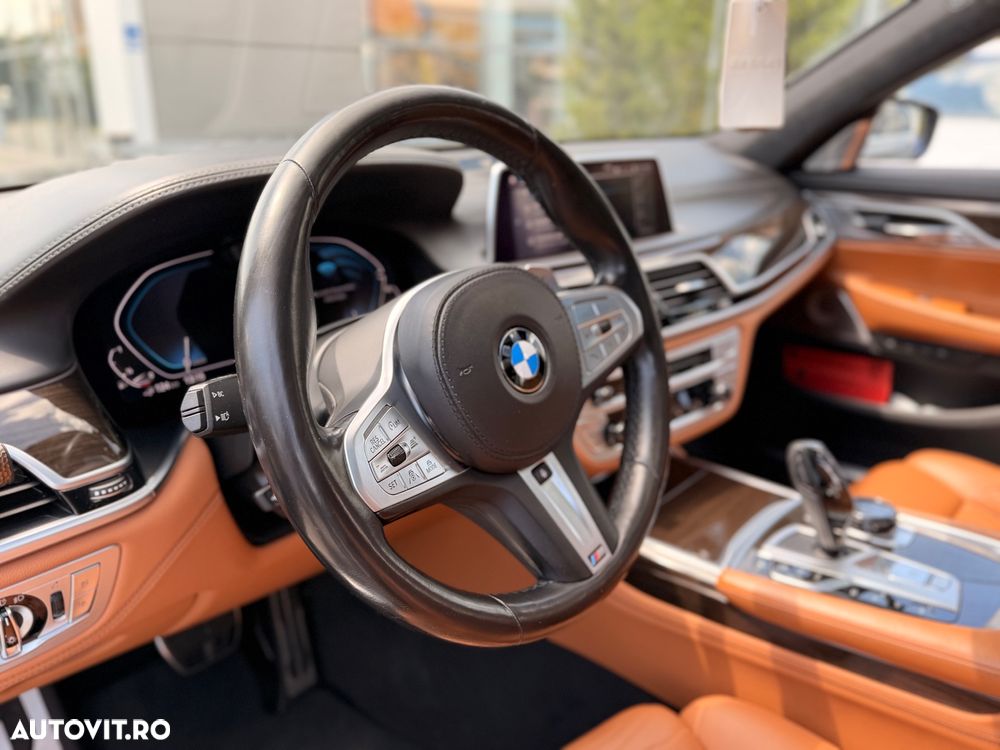 BMW Seria 7 745Le xDrive - 26
