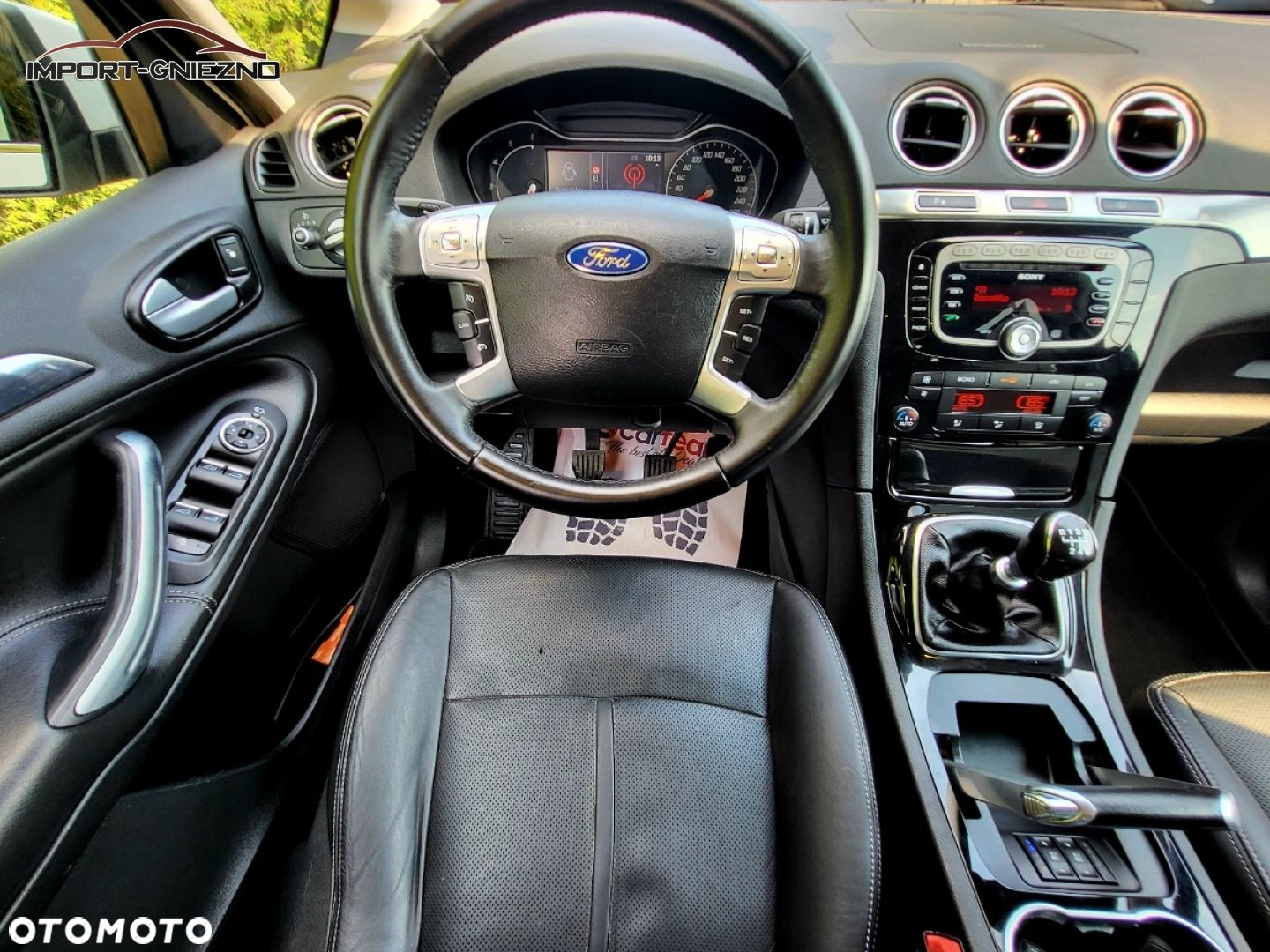 Ford S-Max - 31
