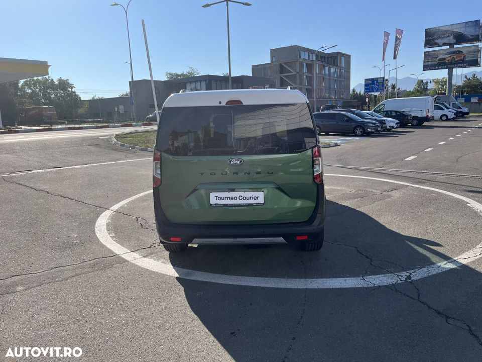 Ford Tourneo Courier - 6
