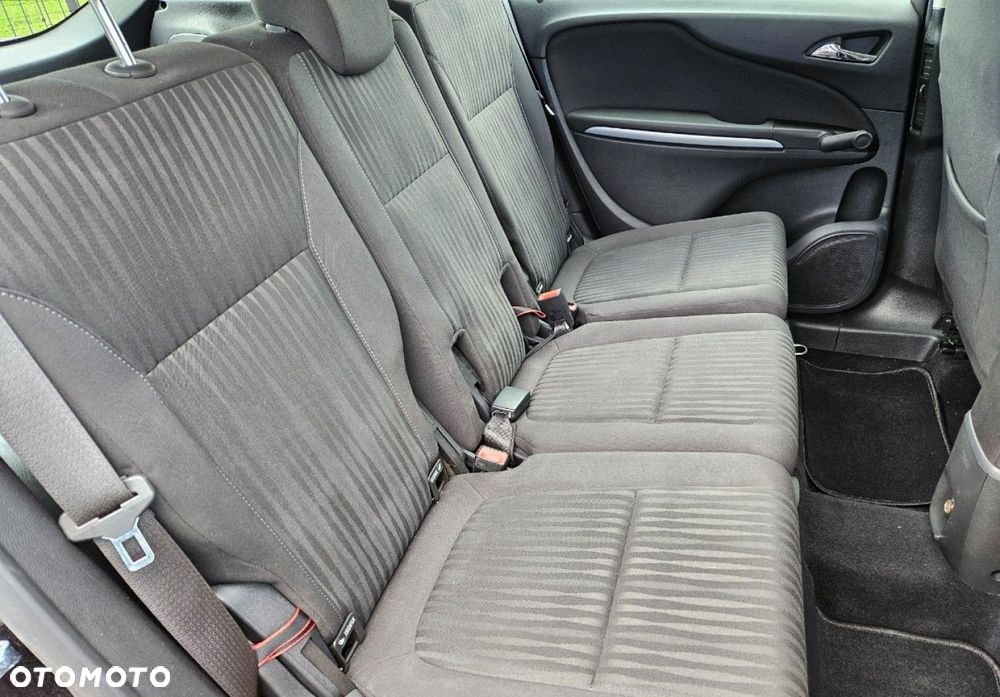 Opel Zafira - 23